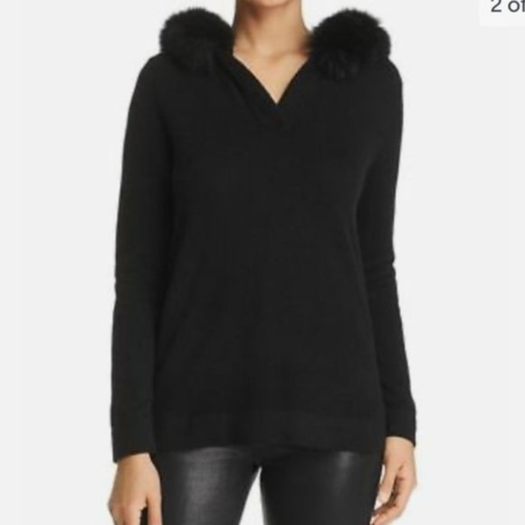 Bloomingdale's Sweaters - C by BLOOMINGDALE'S 100% CASHMERE knit OVERSIZED HOODIE FOX FUR TRIM sz S